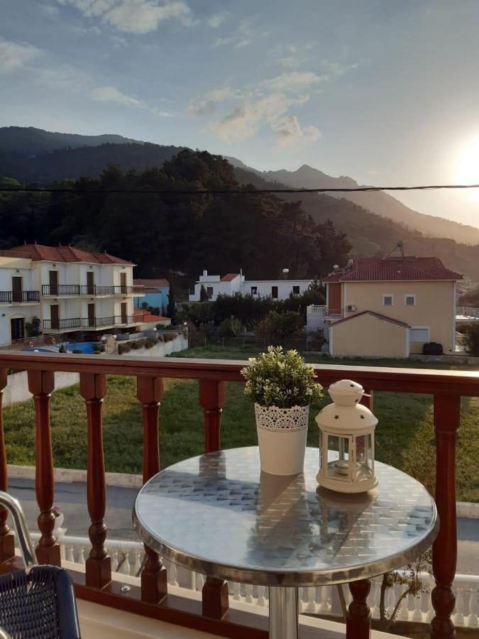 Iro Hotel Samos Ágios Konstantínos Kültér fotó